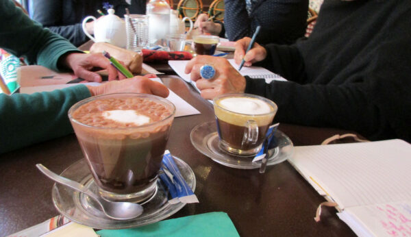 Jeudi 21 août 2025 <strong>Atelier d'écriture</strong> 10h au bar BariKade
